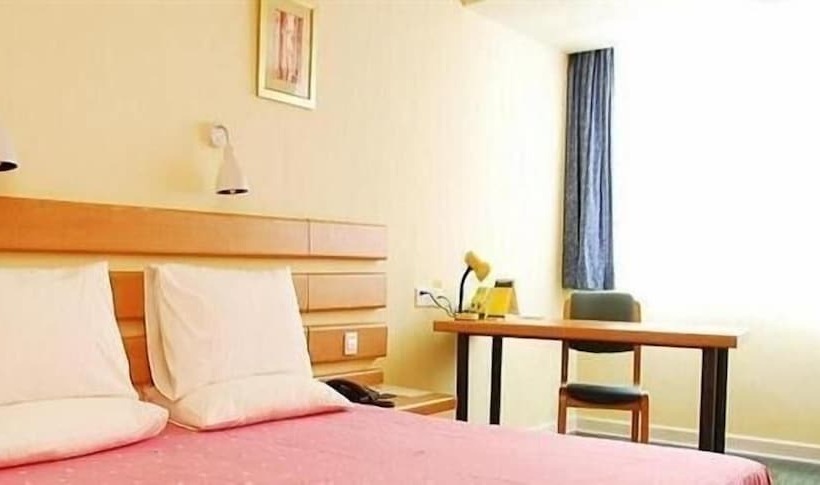 酒店 Home Inn Shenyang Hing Street, Shenyang Liaodong Road