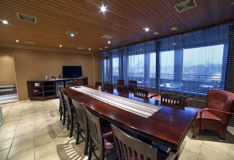 בית מלון כפרי Lapuahovi