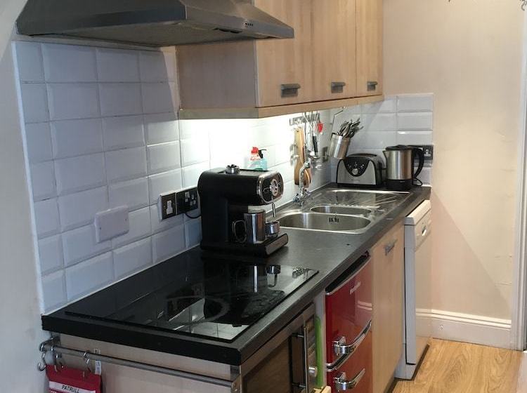 فندق Little Western Spa Brighton Beach Apartments