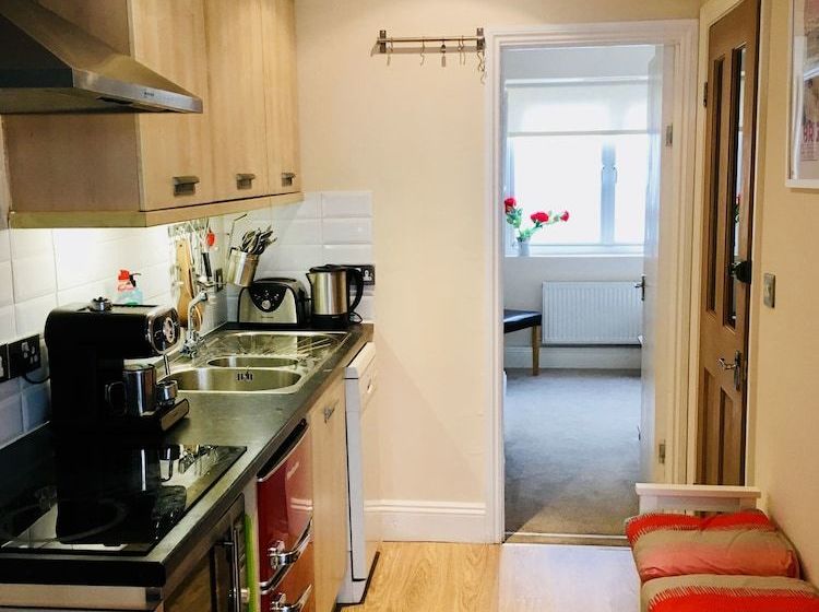 فندق Little Western Spa Brighton Beach Apartments