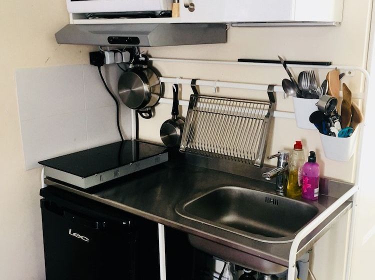 فندق Little Western Spa Brighton Beach Apartments