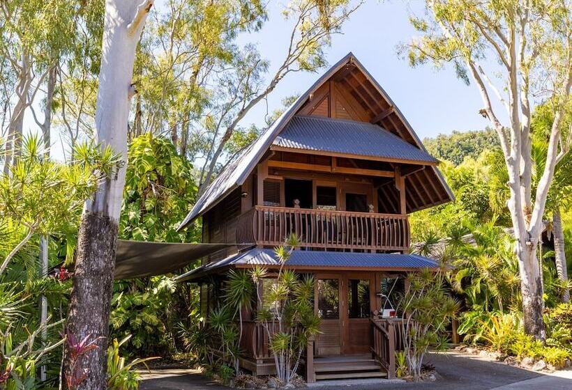 בית מלון כפרי Nrma Airlie Beach Holiday Park