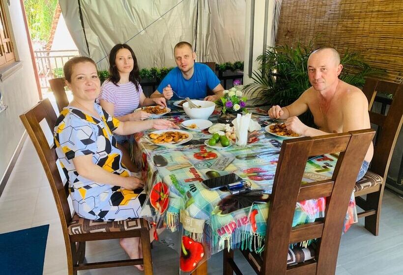 ホテル Rodrigo's Villa & Restaurant