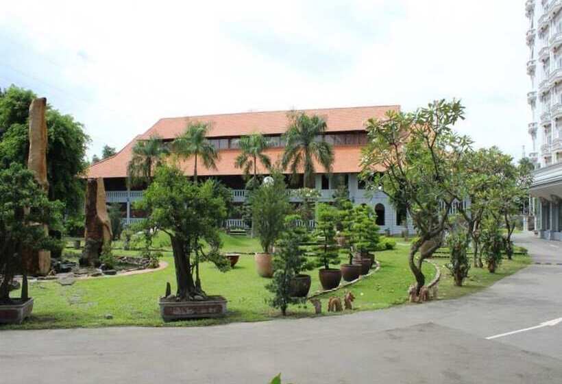 هتل Saigon Park Resort