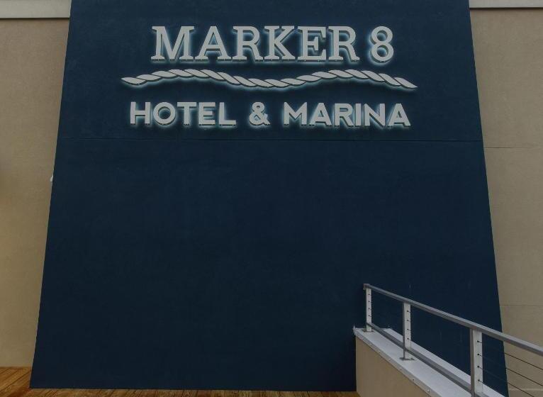 Marker 8 Hotel And Marina