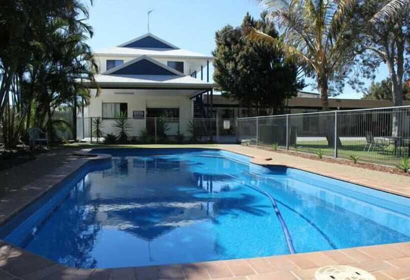 فندق على الطريق Bargara Beach Motor Inn