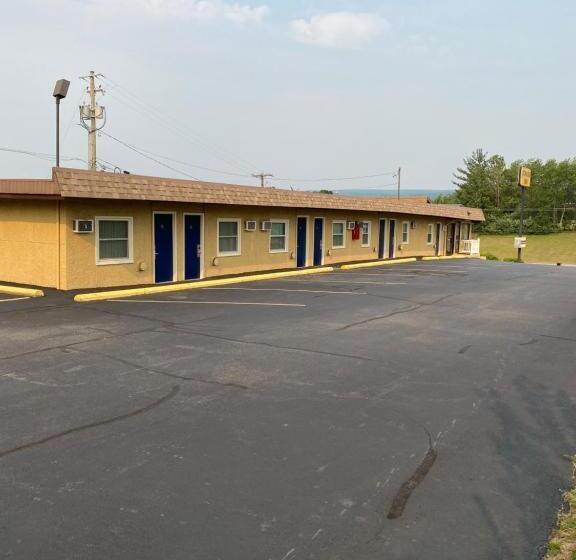 مُتل Dunmore Inn