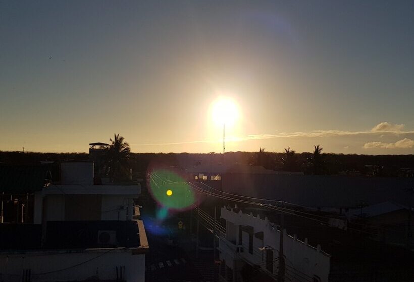 פנסיון Gloria   Galápagos Inn