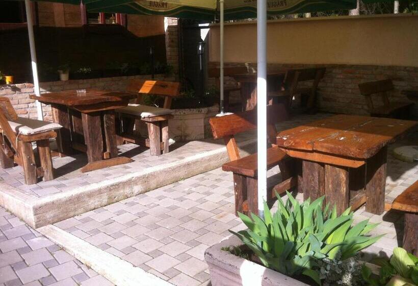 ペンション Guesthouse Stari Jasen