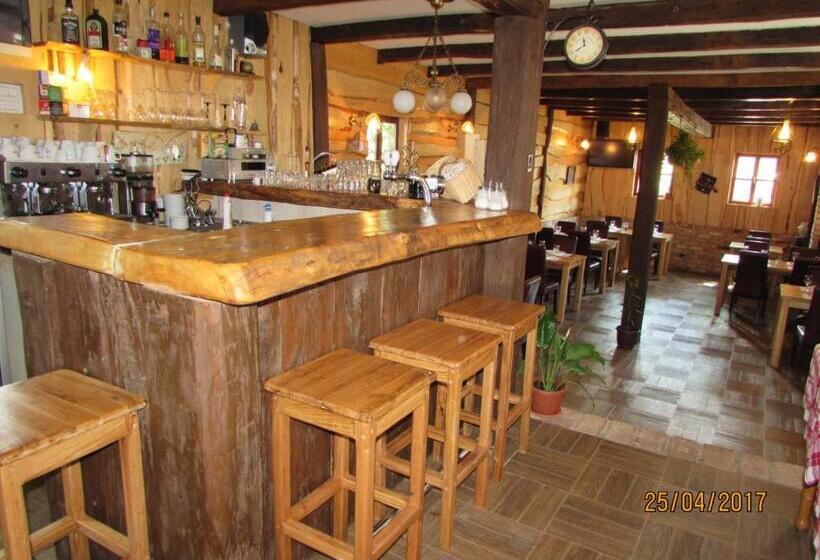 ペンション Guesthouse Stari Jasen