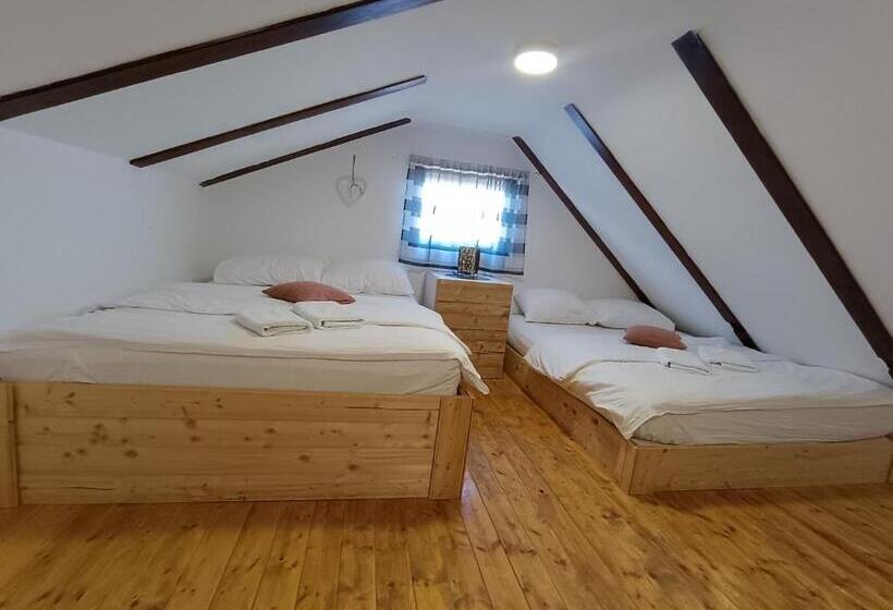 ペンション Guesthouse Stari Jasen