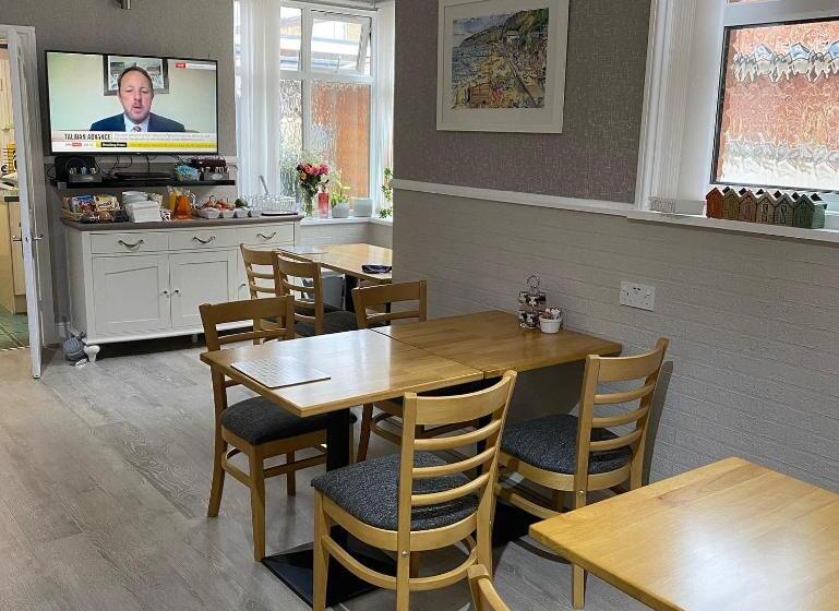 膳宿费 Inglewood Guest House