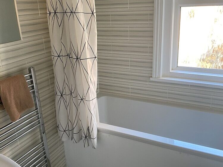 膳宿费 Inglewood Guest House