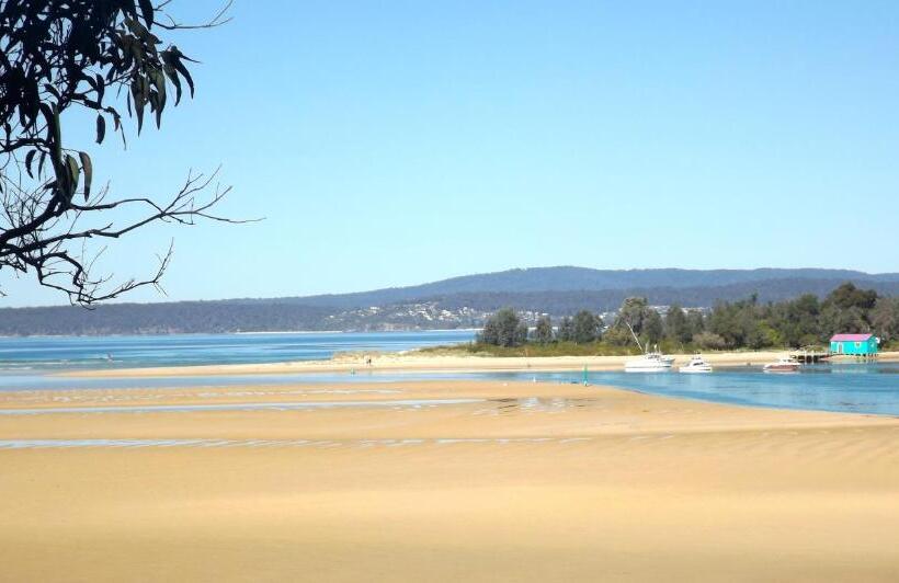 Surfside Merimbula Holiday Apartments