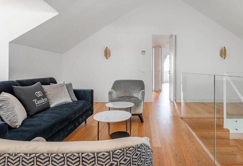 Tandem Palacio Alfama Suites