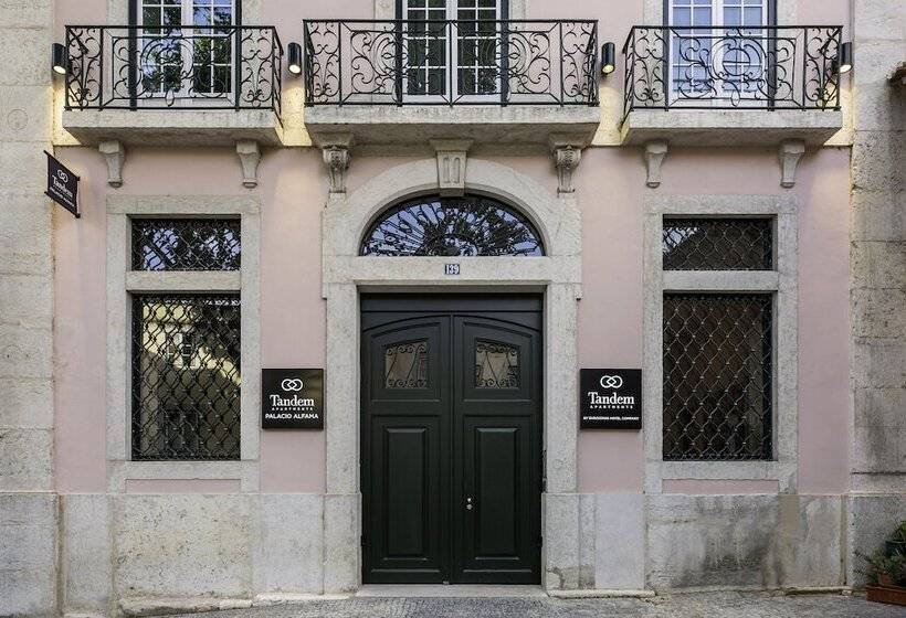 Tandem Palacio Alfama Suites