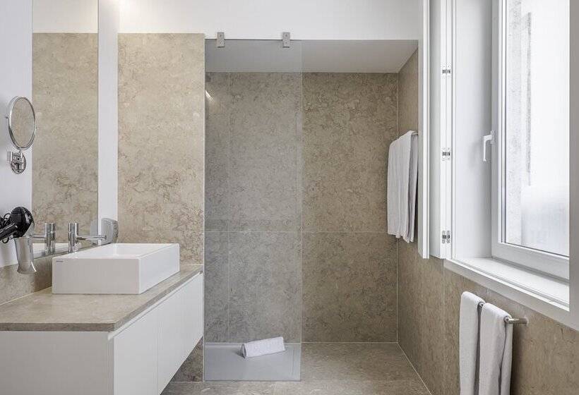 Tandem Palacio Alfama Suites