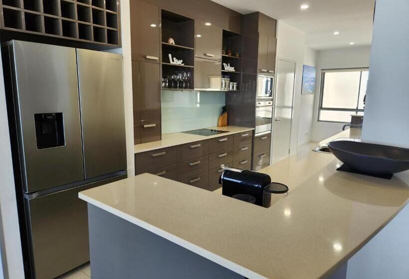 The Dunes Cotton Tree