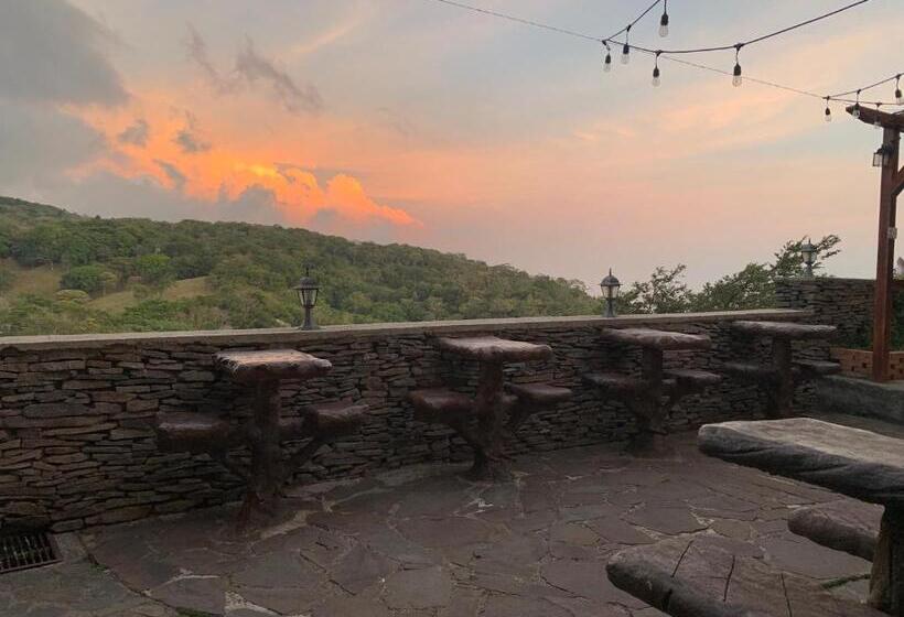 ユースホステル Cabinas Vista Al Golffo