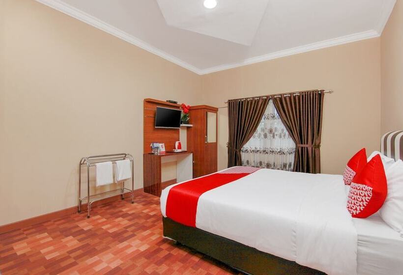 Общежитие Dieng By Oyo Rooms