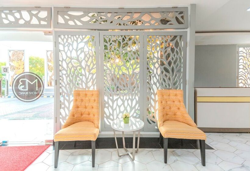 ユースホステル Flagship 750 Mont Blanc