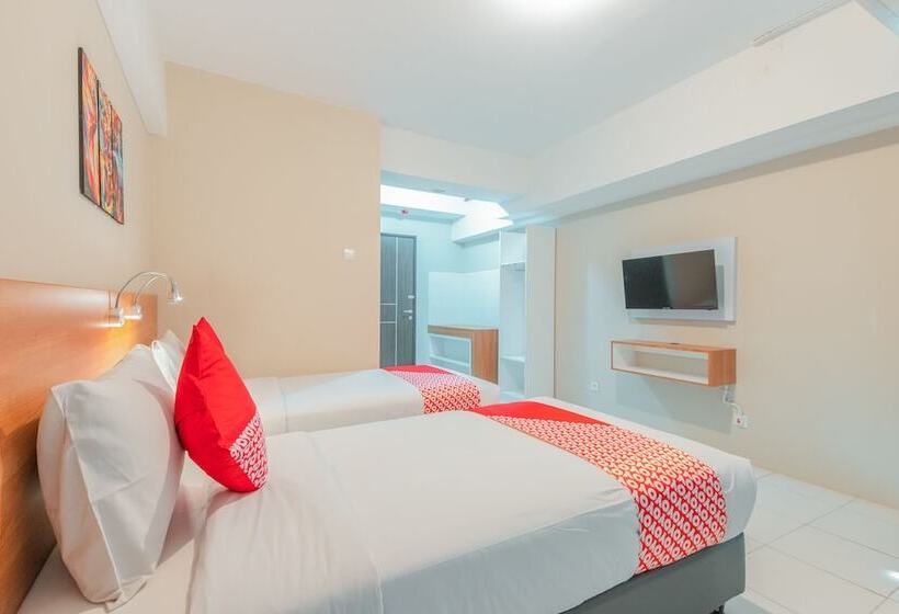 هاستل Flagship 750 Mont Blanc