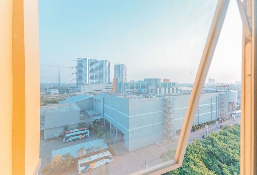 هاستل Flagship 750 Mont Blanc