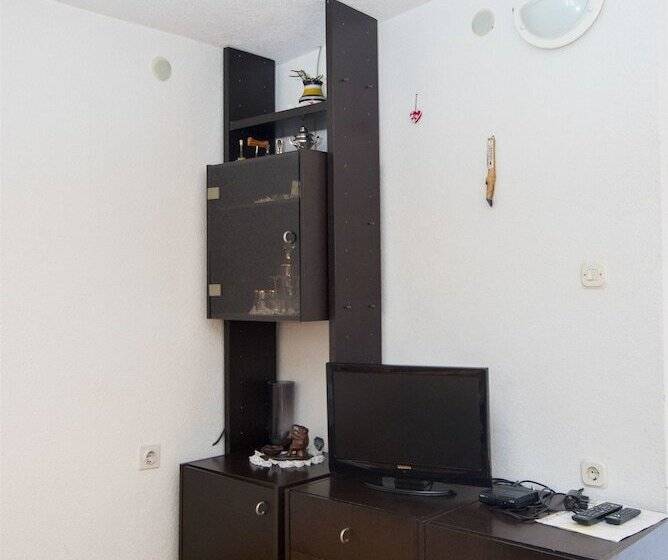 Apartment And Rooms Ruza