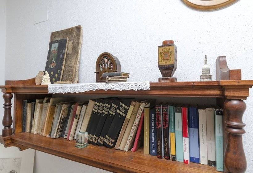 Apartments And Room Lucijo