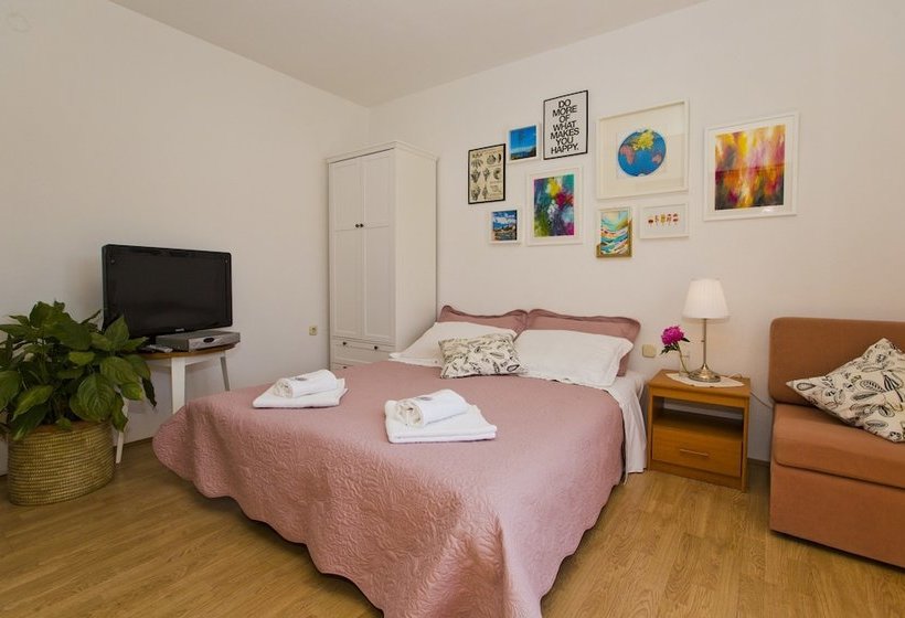 Lina Vranković Apartments