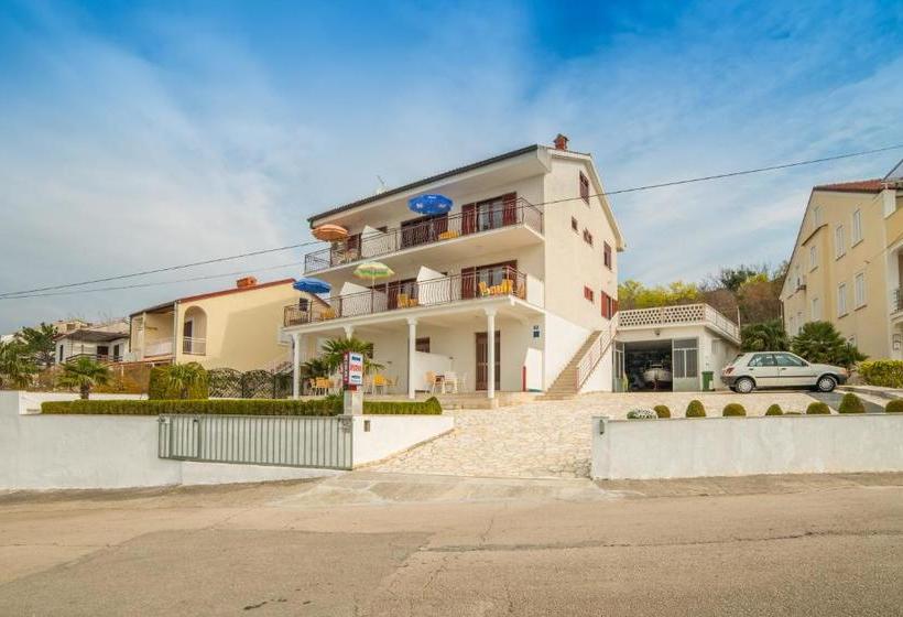 Apartments Rozarija 4224