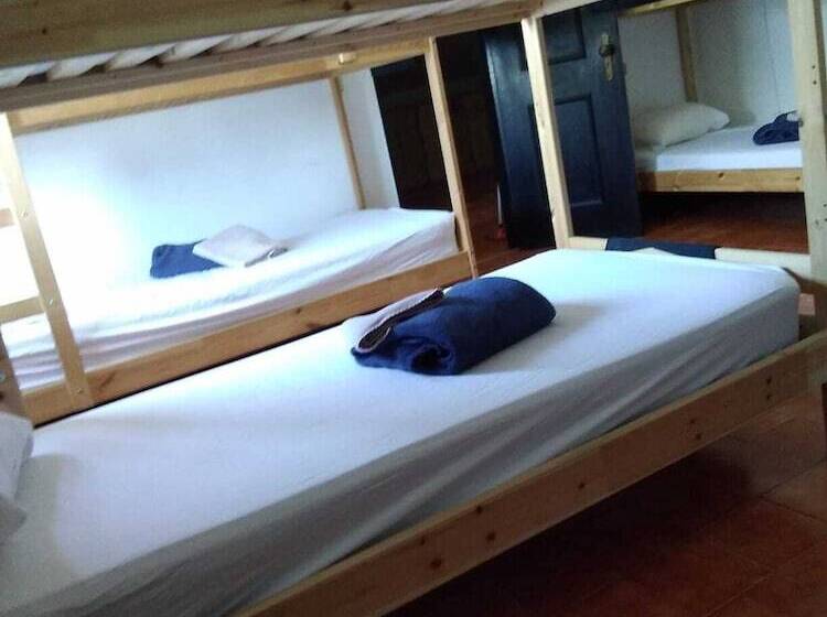Backpackers Hostel Fonte Da Telha