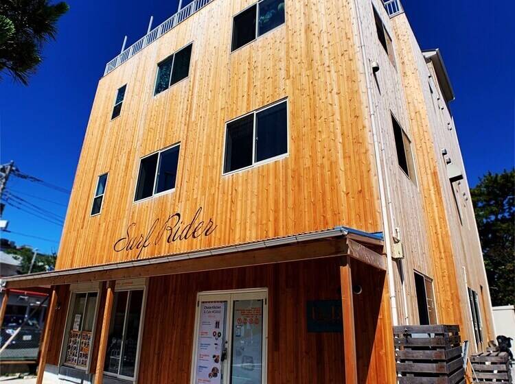 B&b Surf Rider   Hostel