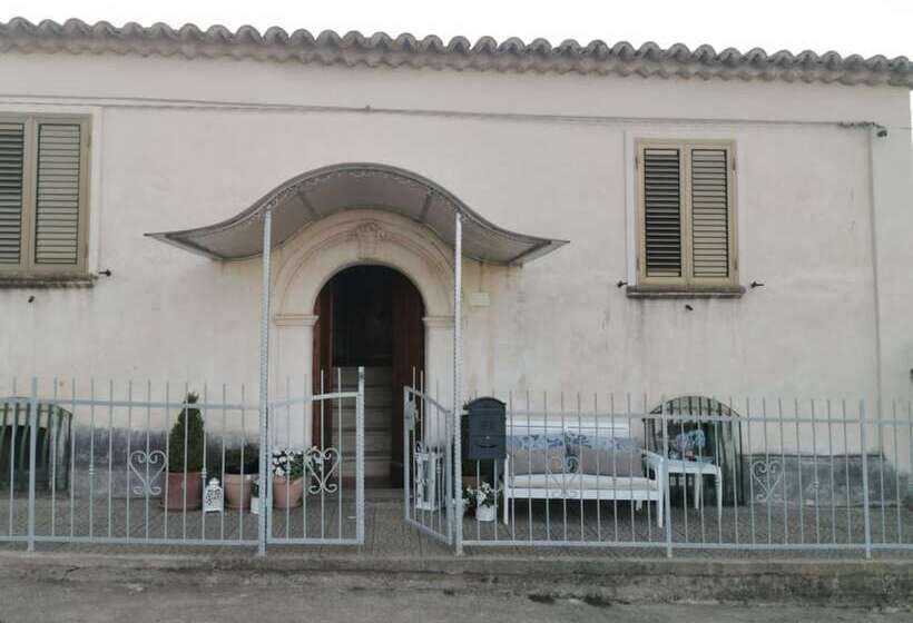 مبيت وإفطار Al Passo Di Thalia