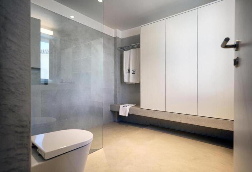 ベッドアンドブレックファースト Alte Tradition Guest House