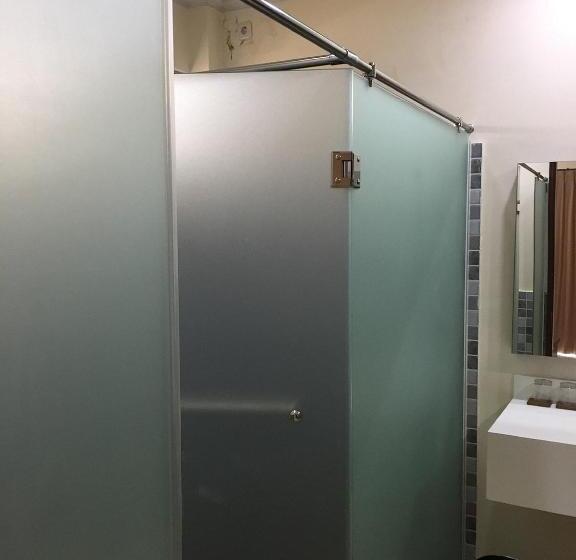 مبيت وإفطار New Belitung Holiday Resort