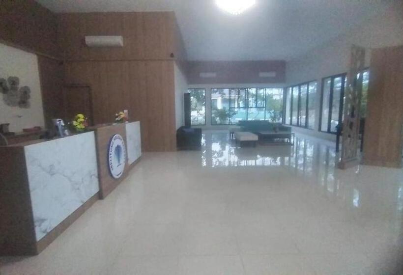 مبيت وإفطار New Belitung Holiday Resort