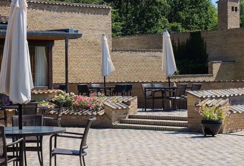 ベッドアンドブレックファースト Fredensborghusene Guesthouse