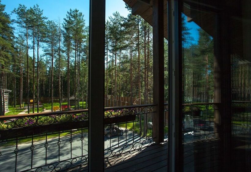 تختخواب و صبحانه Yagayaga Wellness Club