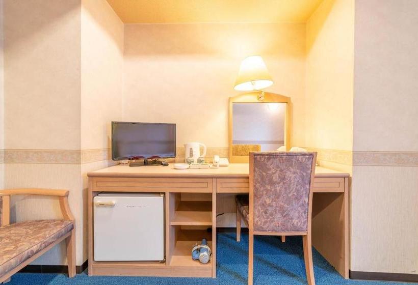 Business Hotel Nishiura Yokkaichi