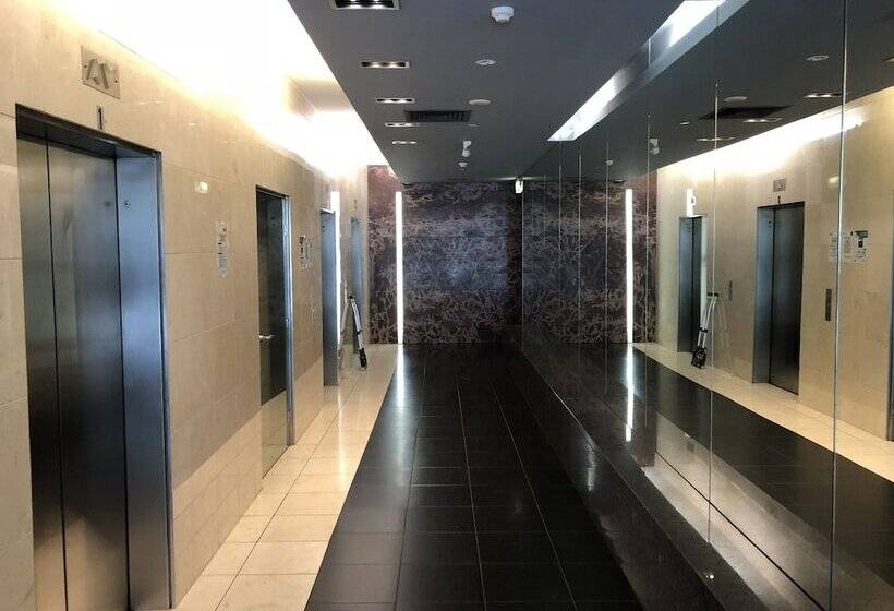 הוסטל Summer Inn City