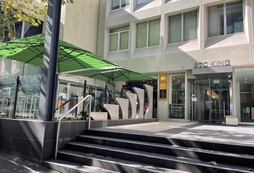 הוסטל Summer Inn City