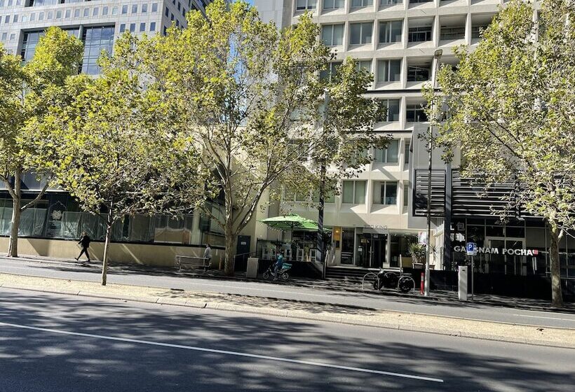 הוסטל Summer Inn City