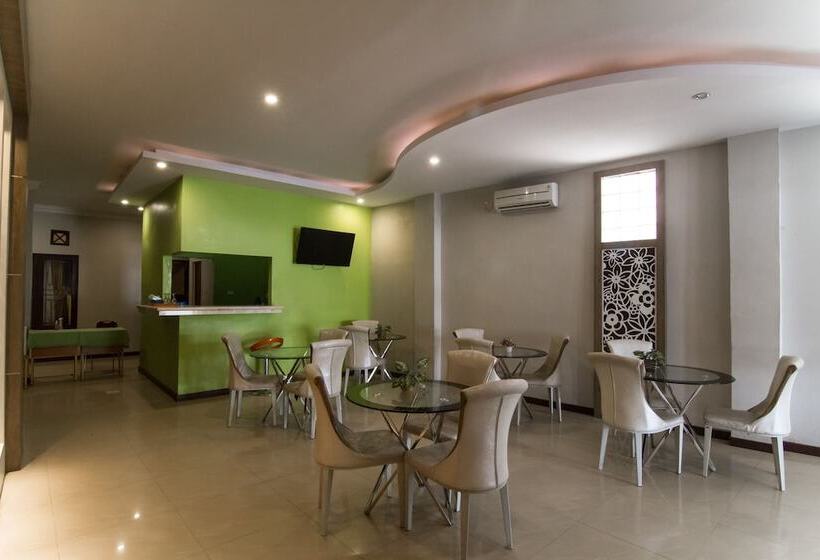 Edotel Amanah Hotel Syariah By Oyo Rooms