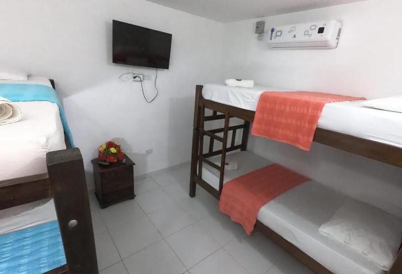 여관 Taganga S Sunset