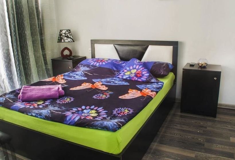 Hostel Tour Verginia