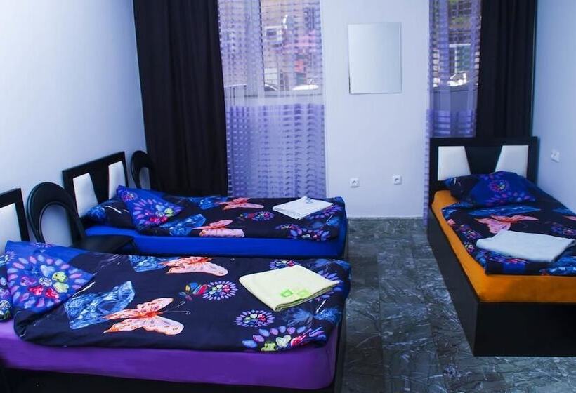 Hostel Tour Verginia