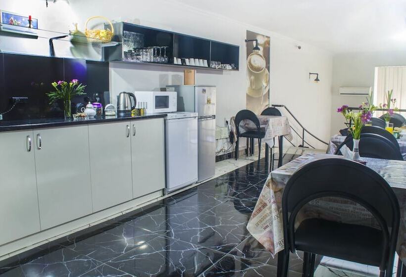 Hostel Tour Verginia