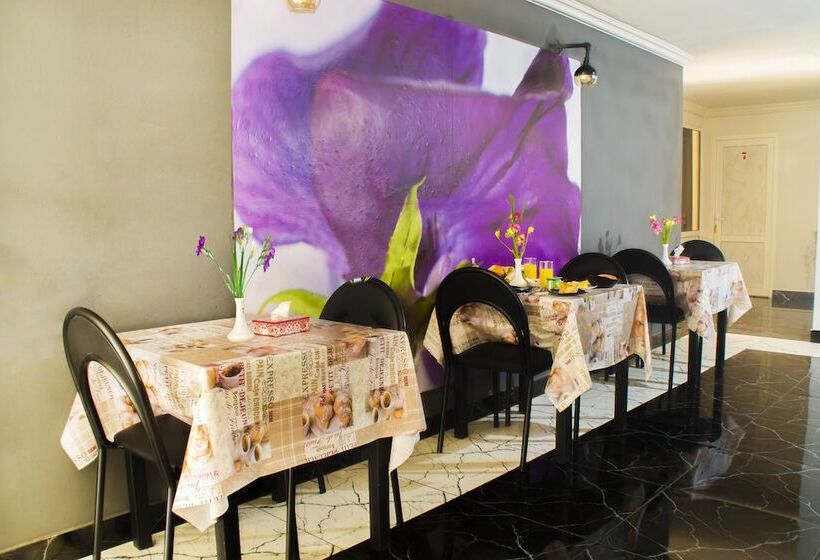 Hostel Tour Verginia