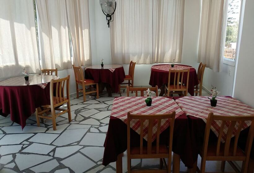 בית מלון כפרי Anna Studios